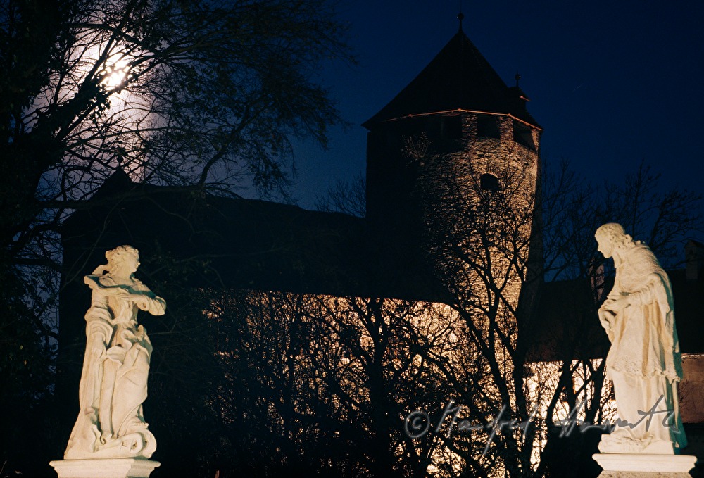 Castle Schlaining, entrance, full moon