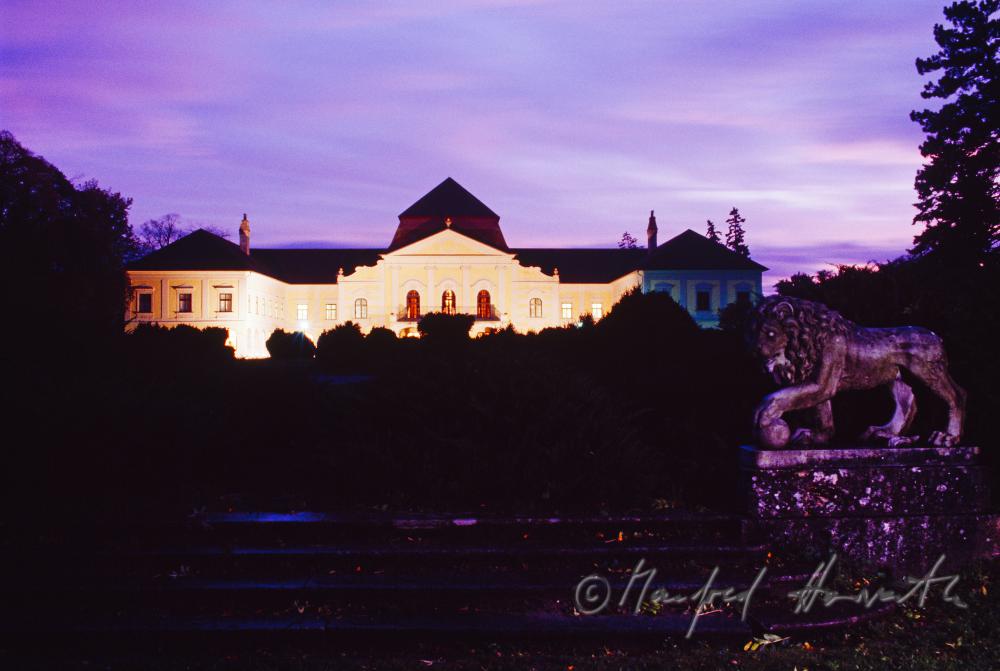Castle Kittsee and garden-sculpture