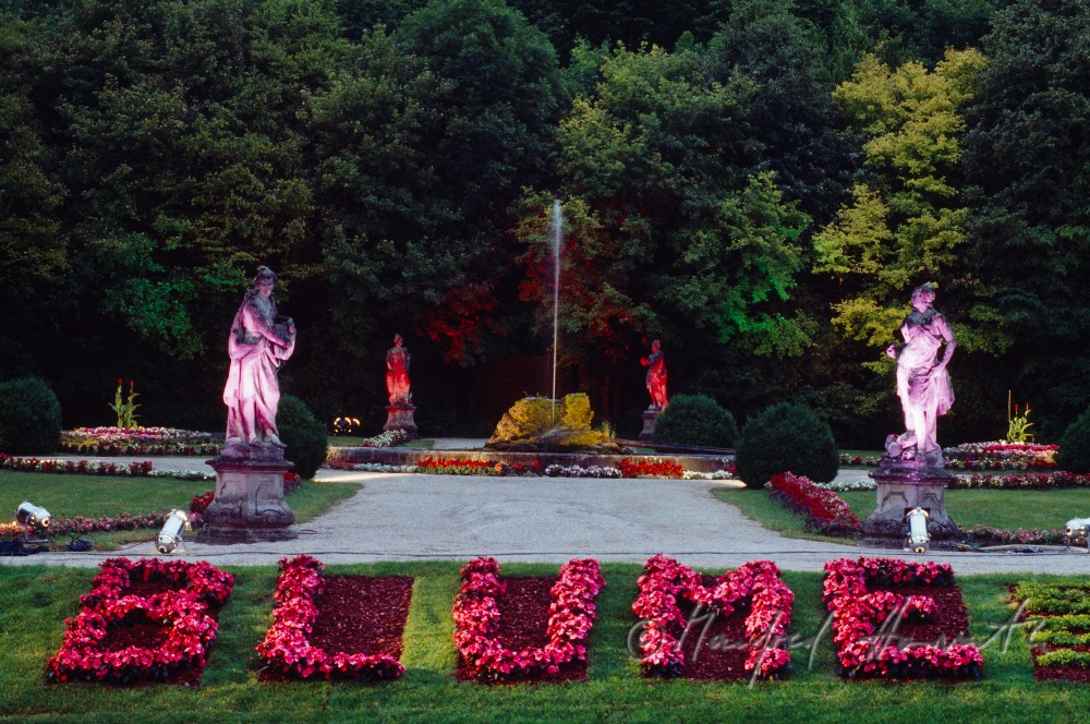 garden sculptures and fountain