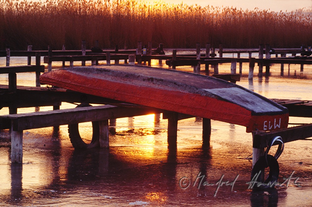 boat on the pontoon