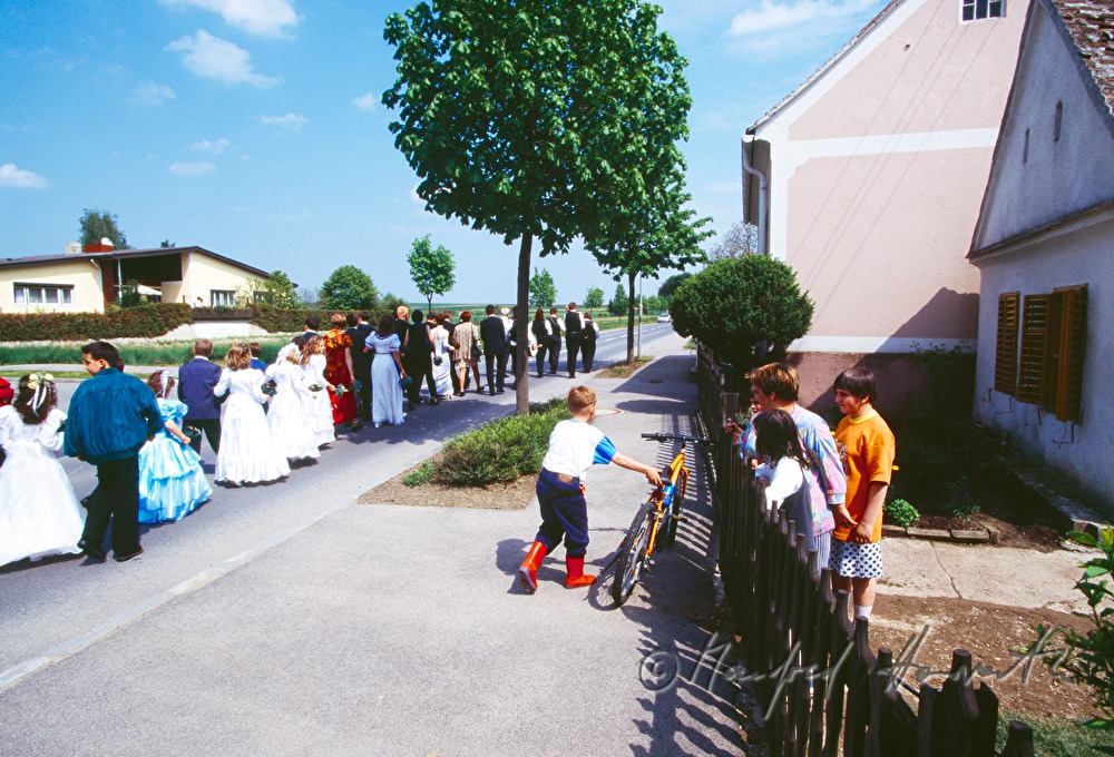 Croat wedding - procession moving to the church