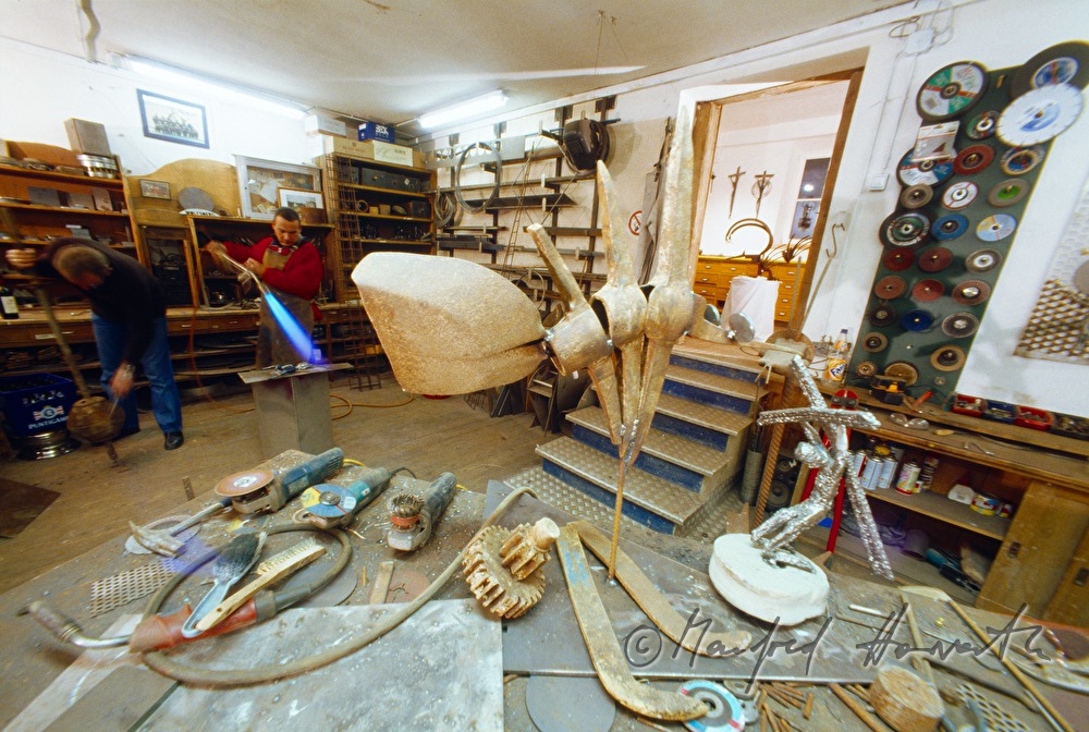 the sculptor Stephan Steinkellner in his studio