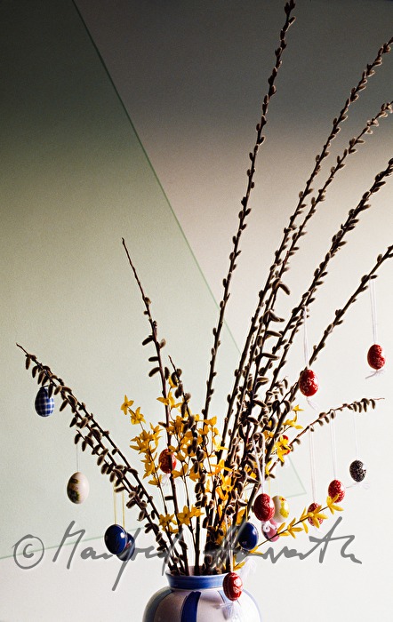 eastern eggs-tree in the living room