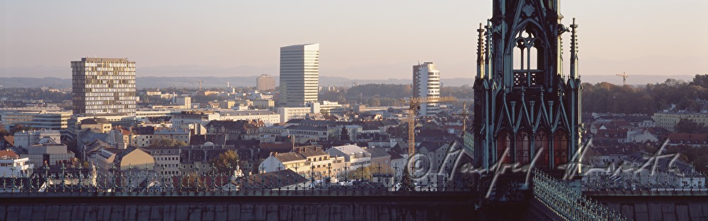view from Neuer Dom (cathedral)