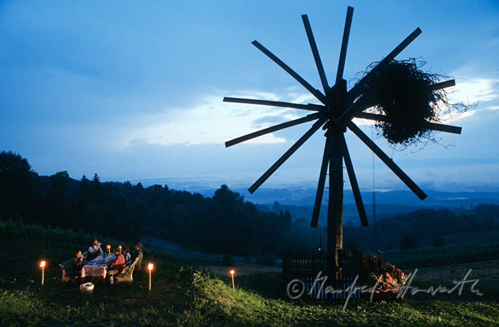 picknick on the hill