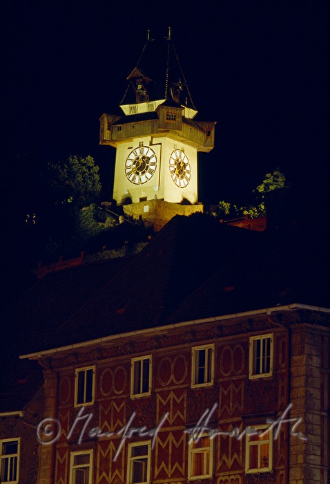 view from the main square to the Uhrturm