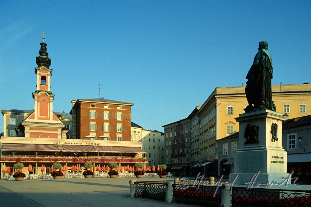 Mozart Monument and Cafe Glockenspiel