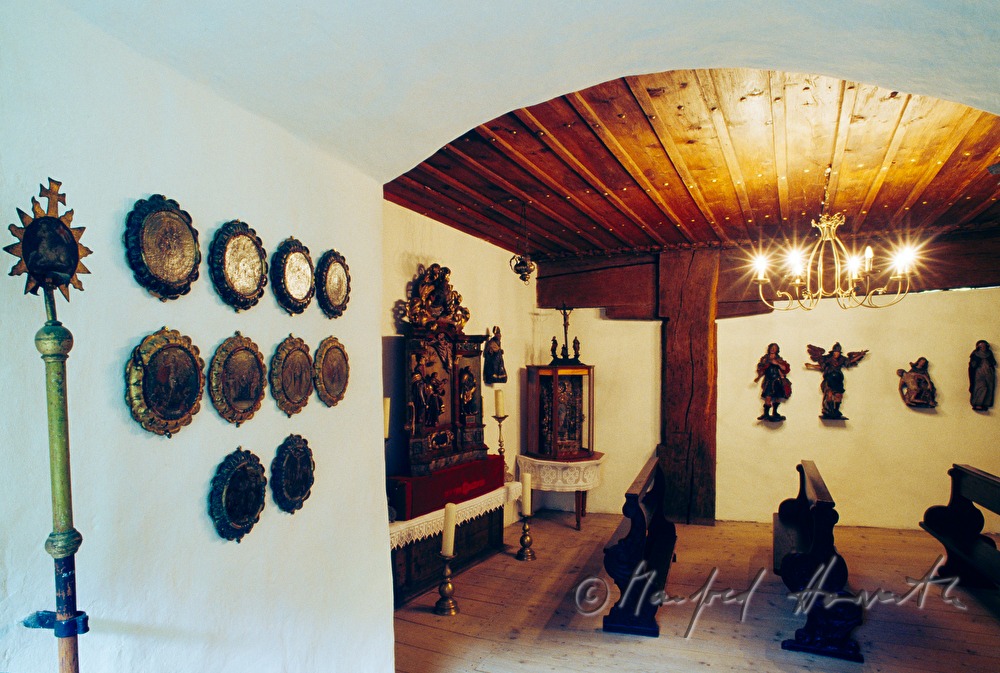 Schattenburg, chapel