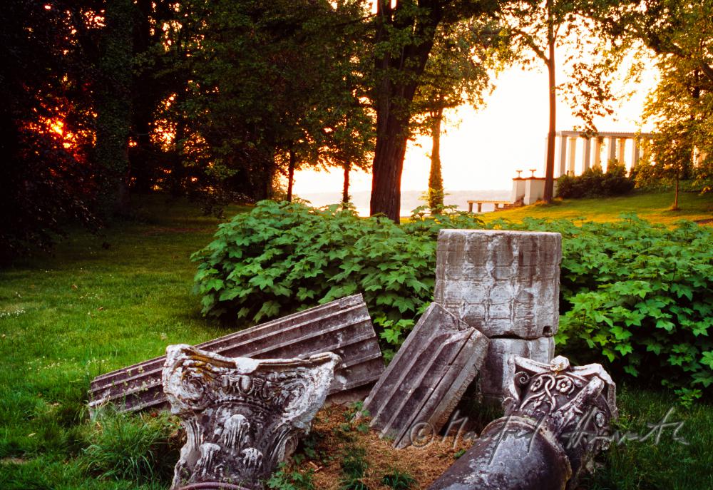 relics in the Park Kleinglienicke