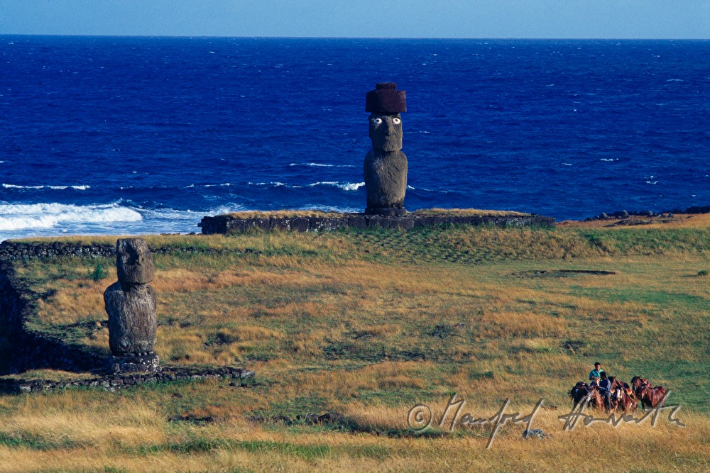 Moai at Tahai Beach