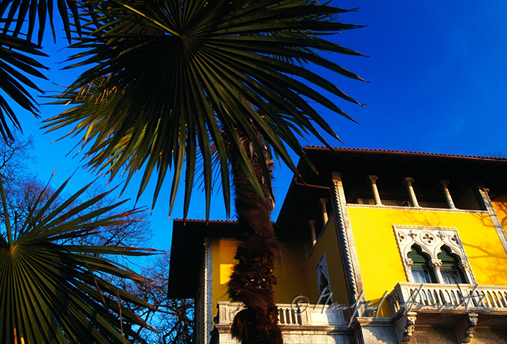 Villa Astra on the  waterside front
