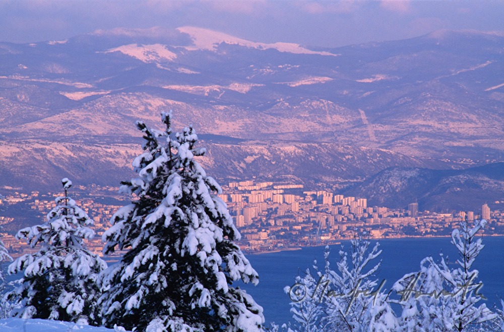 view from Opatija to Rijeka
