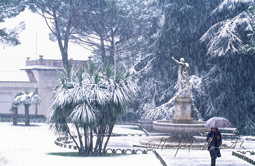 snowcovered fountain of Hotel Millenium