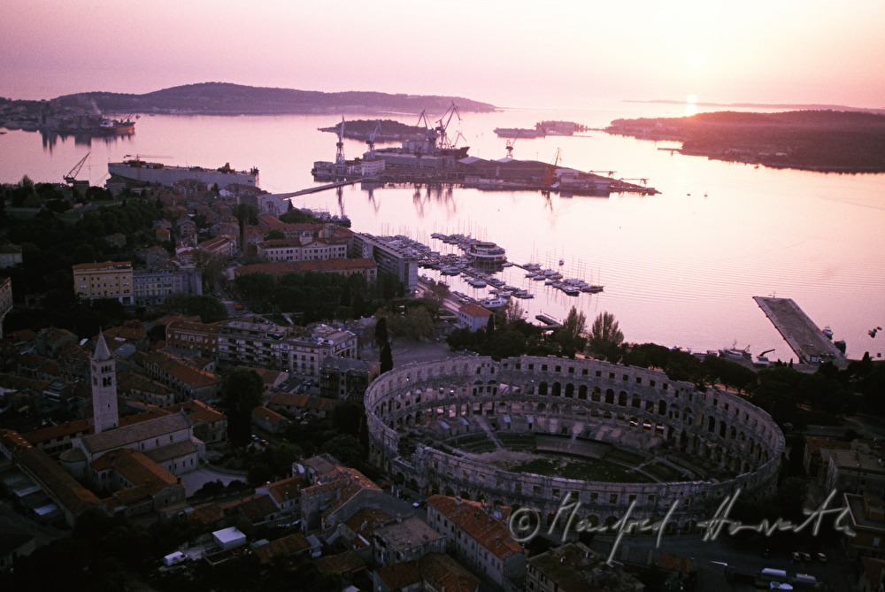 amphitheatre, Church of Saint Anthony and harbour