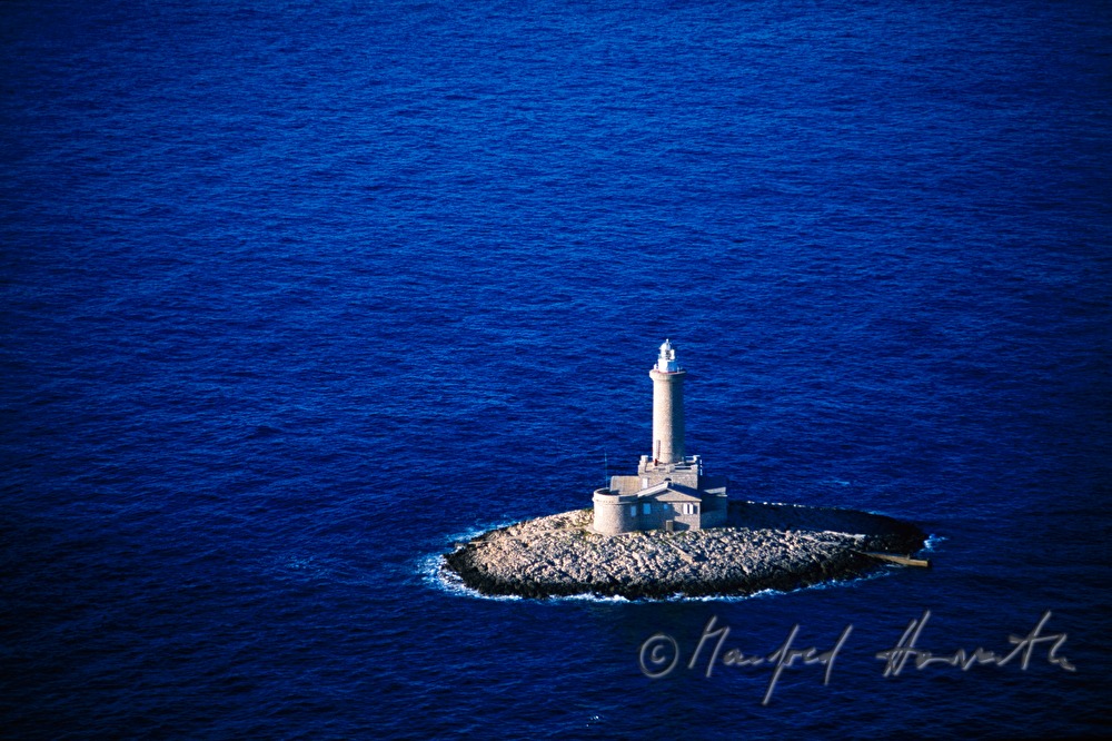 lighthouse Porer - aerial view