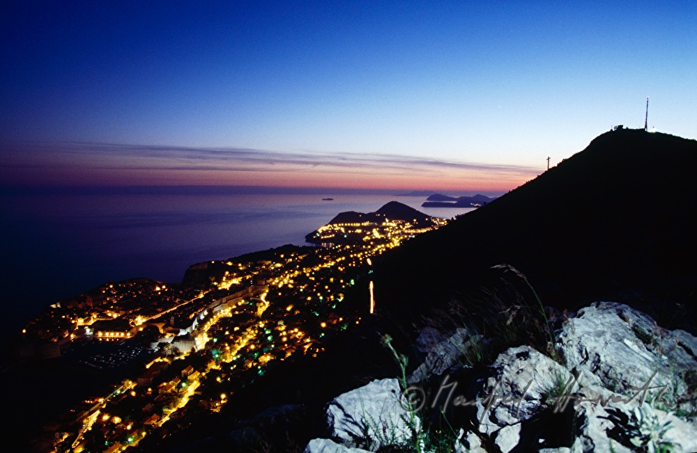 Dubrovnik by night