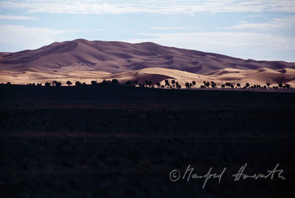 sand dunes at Erg Chebbi
