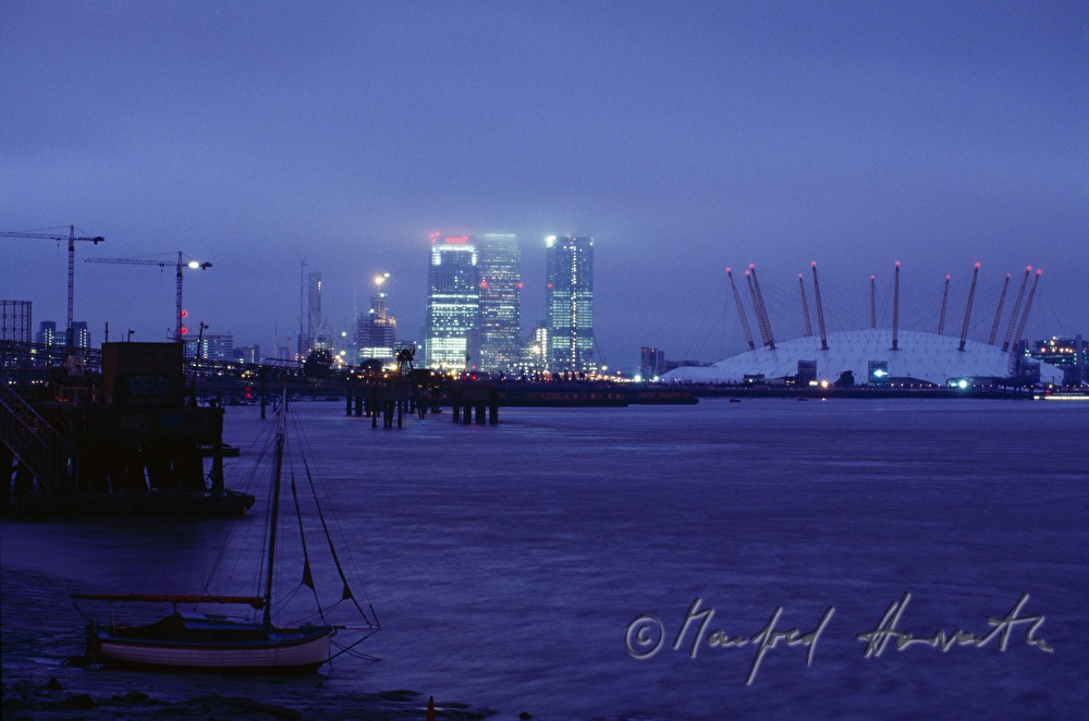 Millenium Dome and sky scrapers of  Canary Wharf