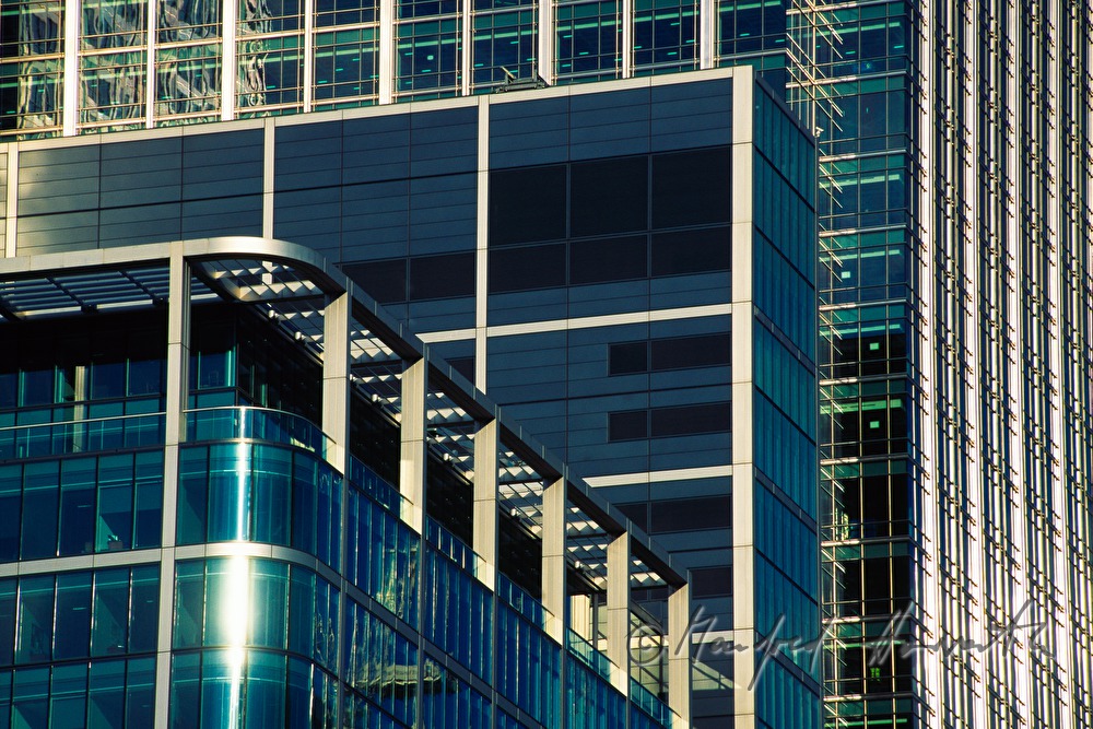 detail of a fassade on Canary Wharf