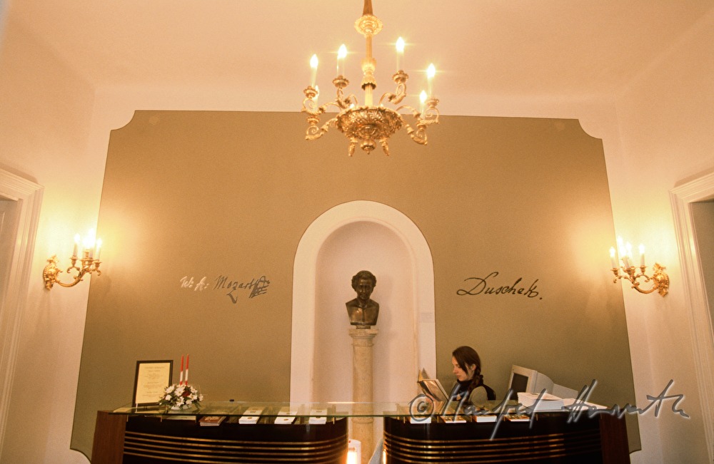 entrance of Villa Bertramka (Mozart Museum)