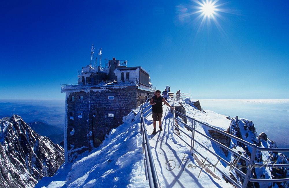 meteorological station and hotel