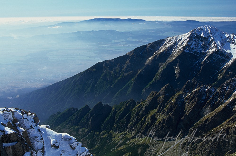 view from Lomnický peak