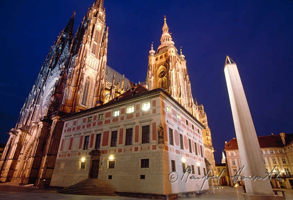 Saint Vitus' Cathedral and Obelisk