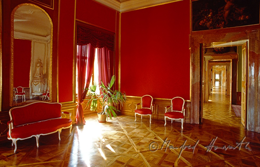 lounge in red and gangway