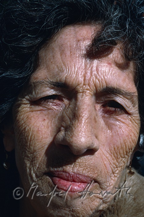 portrait of an Aboriginal woman