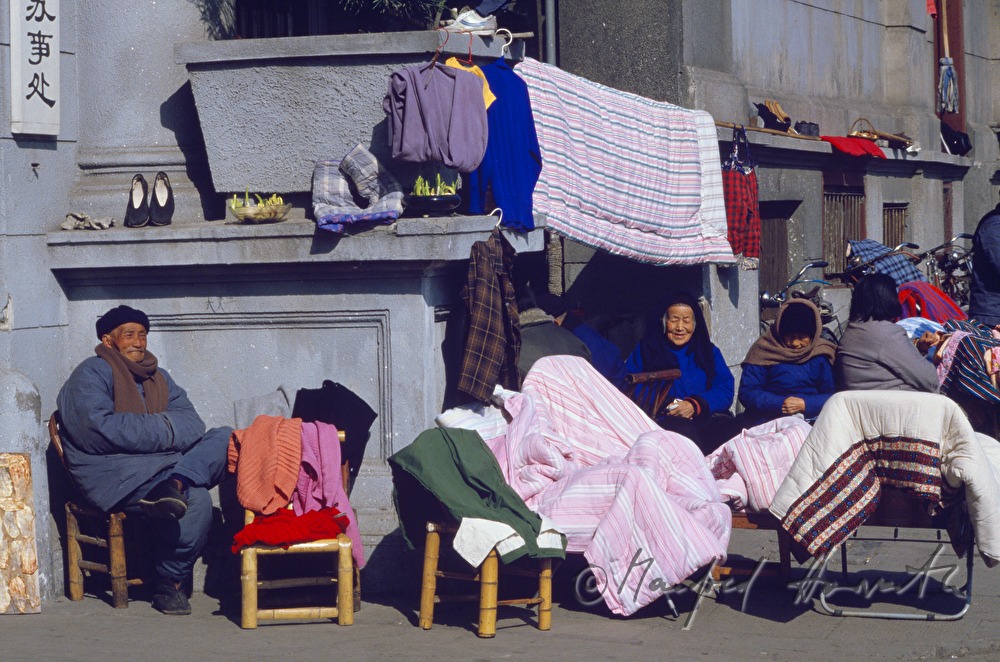 ventilation of bedclothes