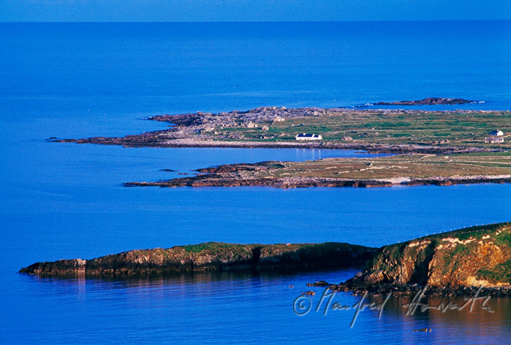 view from Sky Road to the Atlantic Ocean