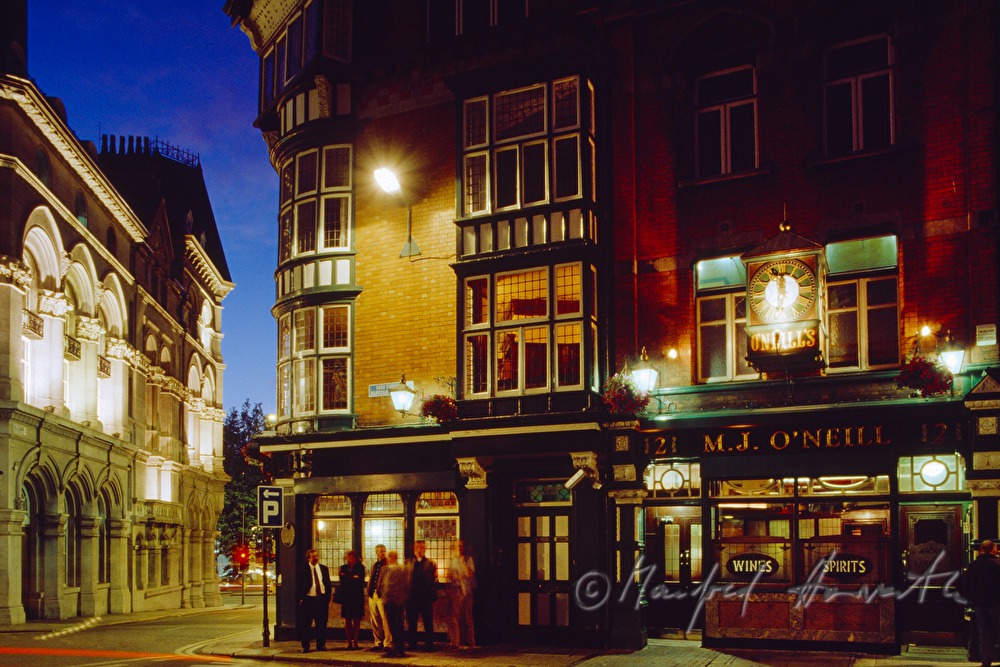M. J. O'Neill's Pub and people on the street