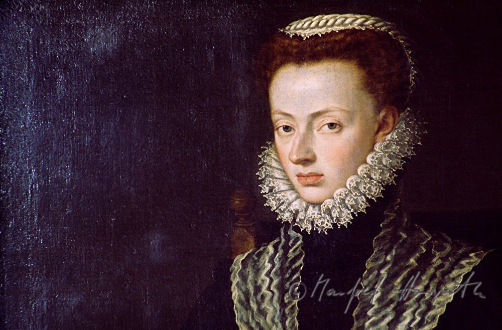 oil painting in the museum