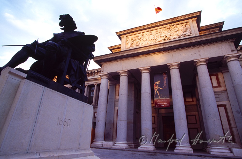 Museo del Prado and monument of Velazquez