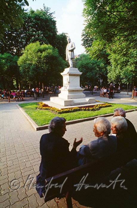 monument of Ponchielli
