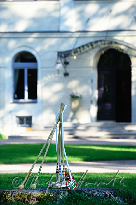 Chateau Mcely, polo mallets