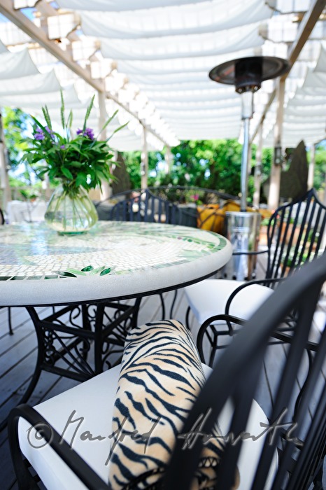 Chateau Mcely, garden terrace