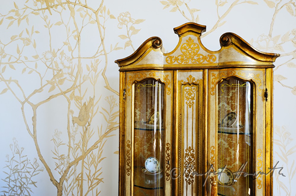 Chateau Mcely, cupboard and wall paper