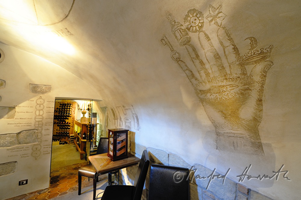 Chateau Mcely, pub in the wine cellar
