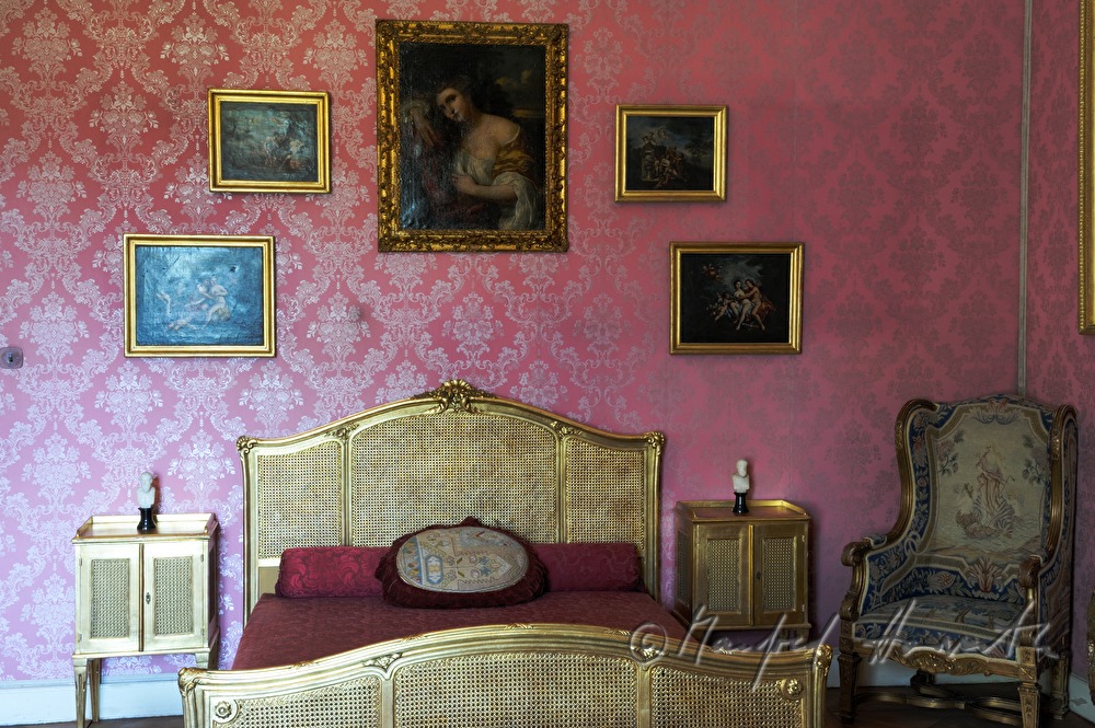 Schloss Dobris, pageant men's bedroom