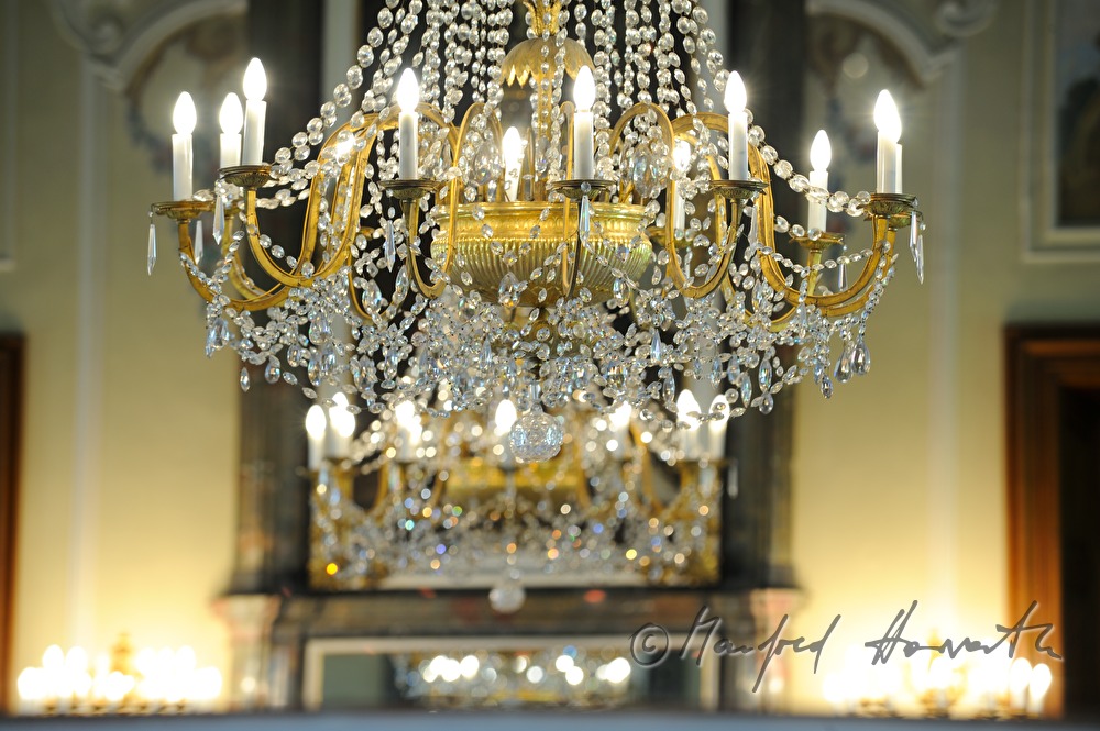 Schloss Dobris, hall of mirrors, lustre
