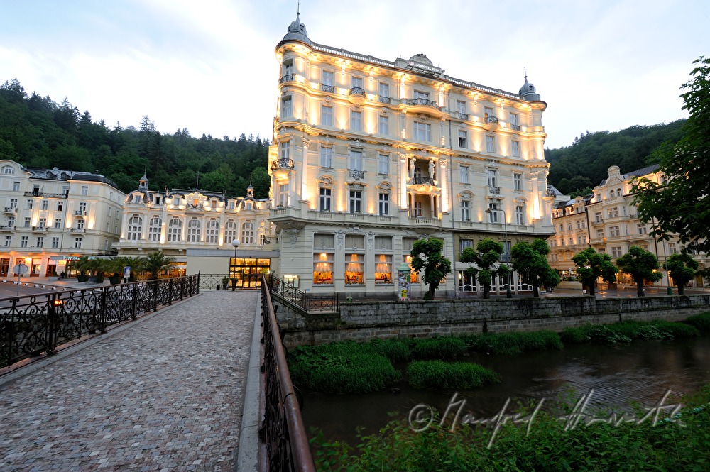 Grandhotel Pupp on the River Tepla