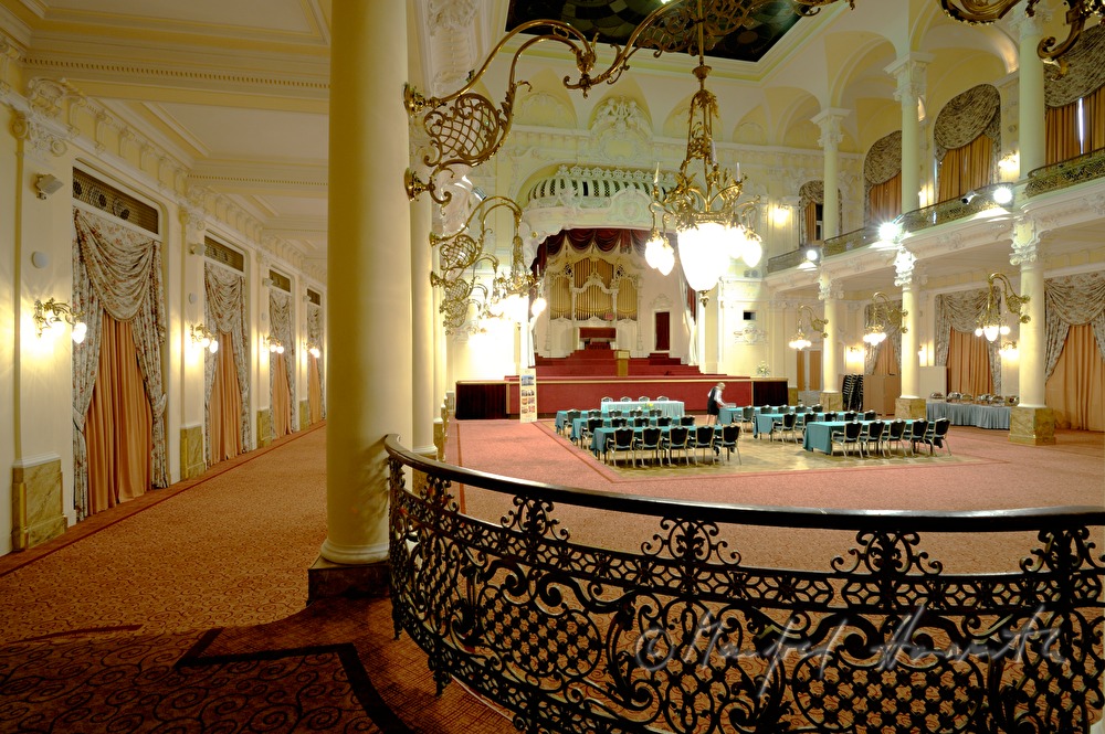 Grandhotel Pupp, party hall in neo-baroque style