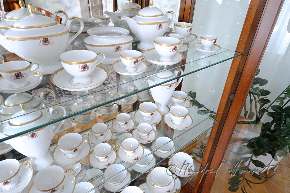 Grandhotel Pupp, president's suite, dinnerware in the dining-room