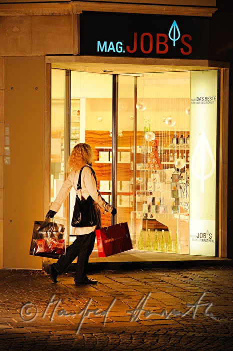 shoppers in front of the Marienapotheke