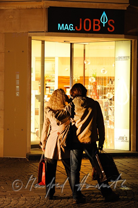shoppers in front of the Marienapotheke