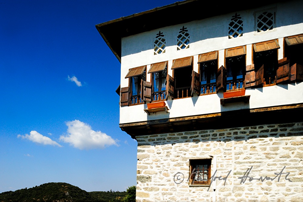 Hotel Santikos Mansion built in Pelion style
