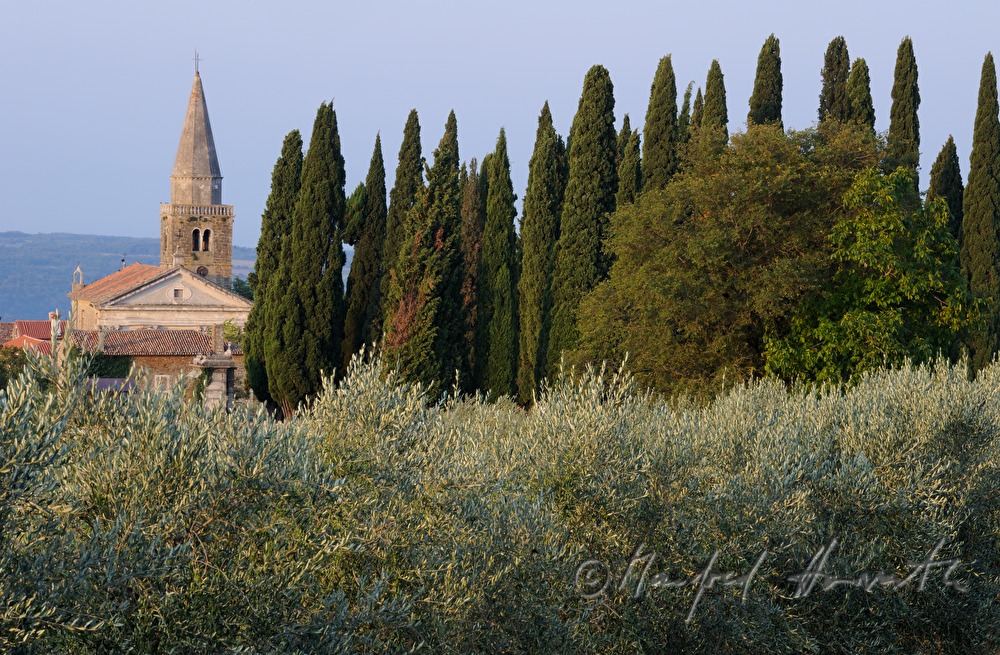 church of the cemetery (Sv. Kuzme i Damjana)