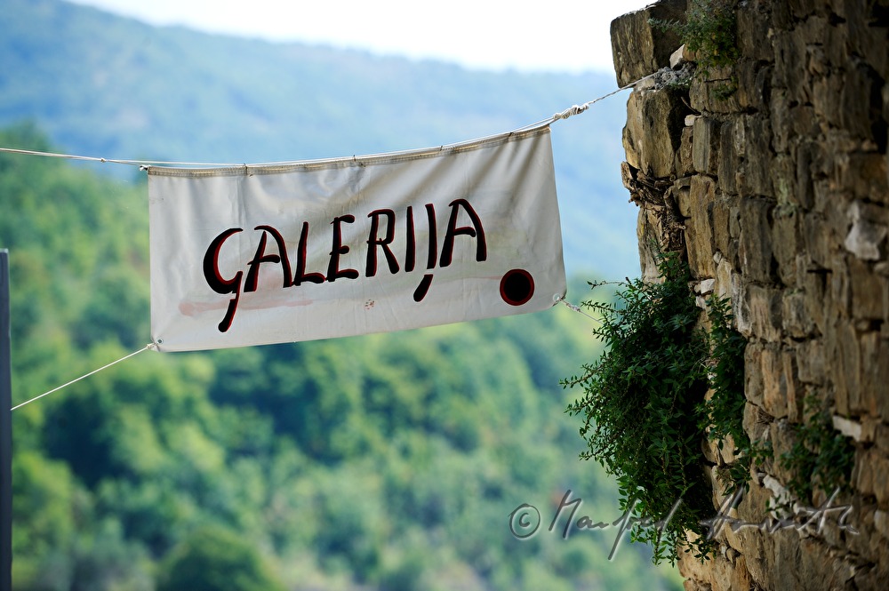 promotional sign of an art gallery