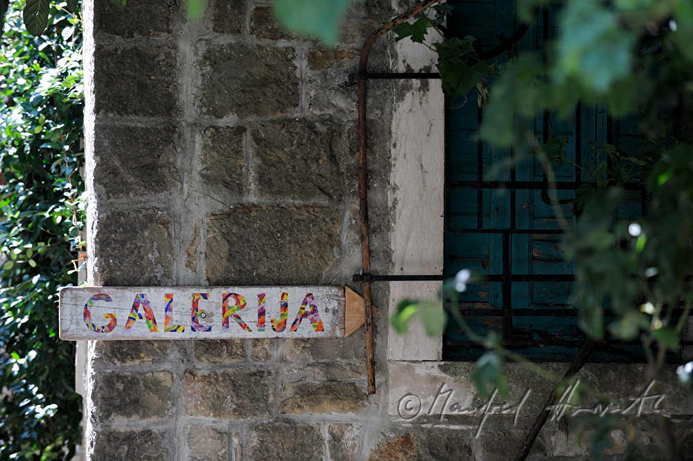 promotional sign of an art gallery
